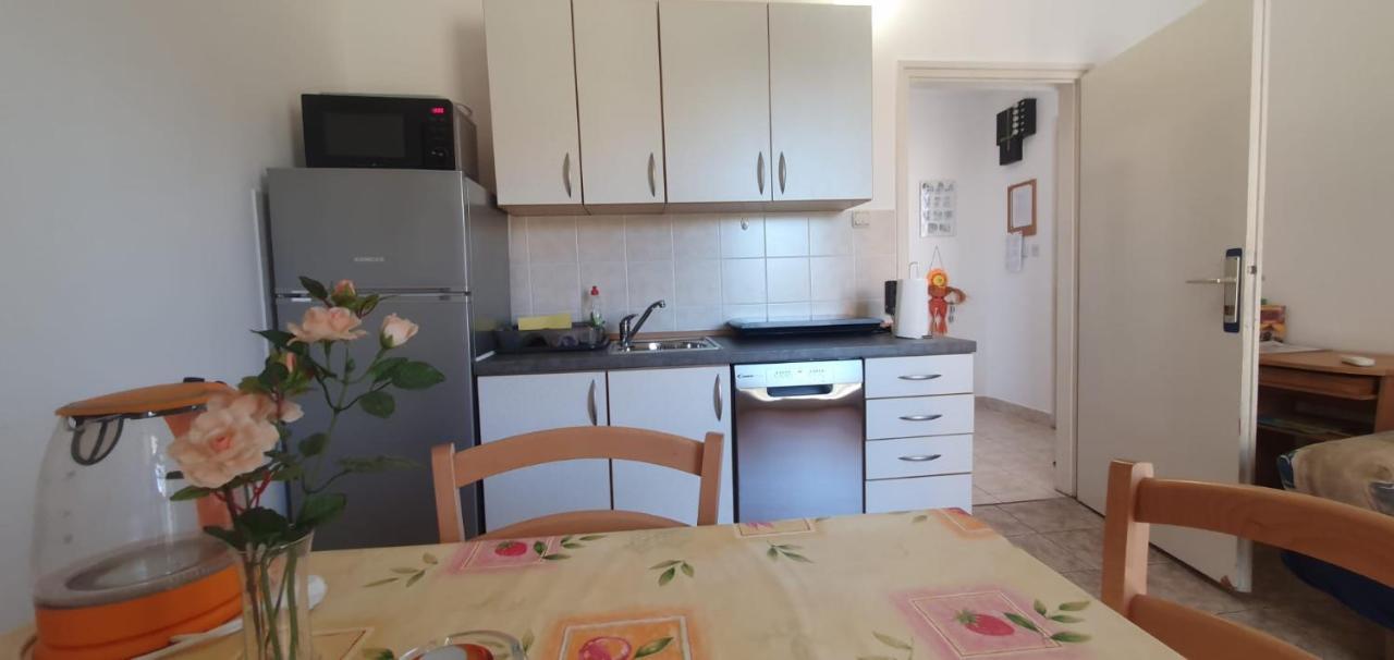 Apartmani Sonia 니바이스 외부 사진