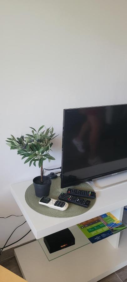 Apartmani Sonia 니바이스 외부 사진