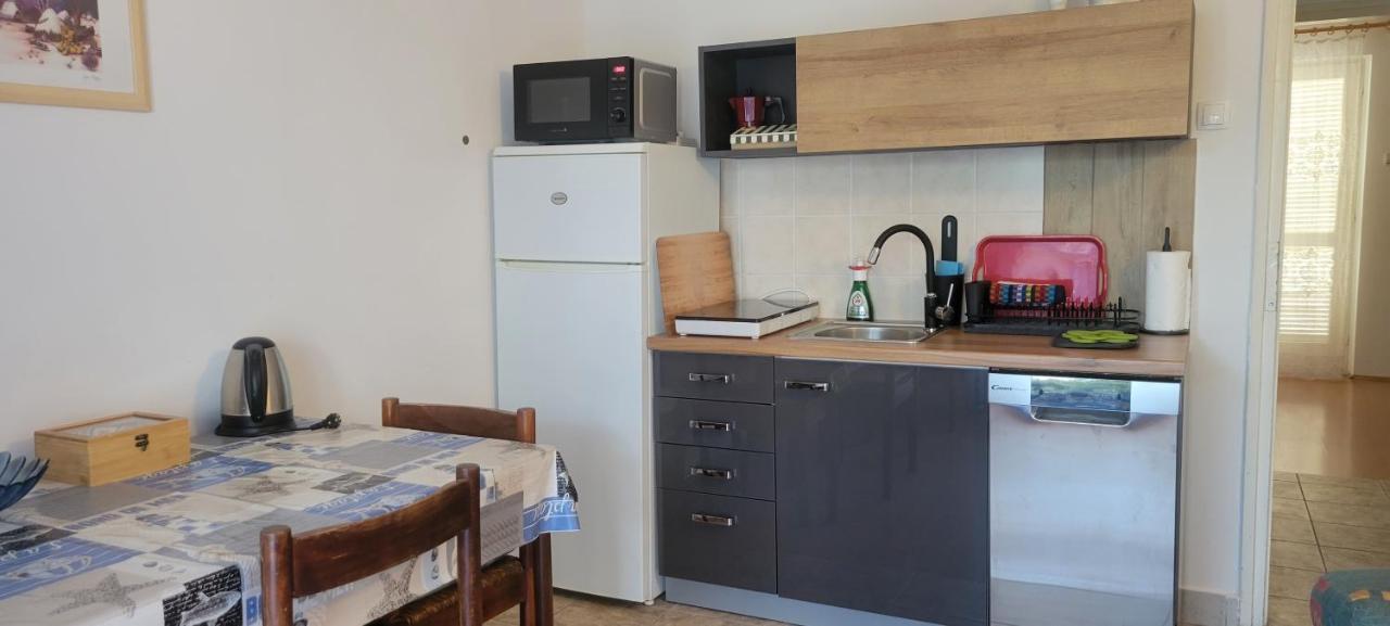 Apartmani Sonia 니바이스 외부 사진
