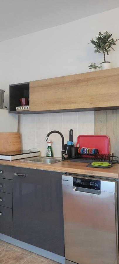 Apartmani Sonia 니바이스 외부 사진
